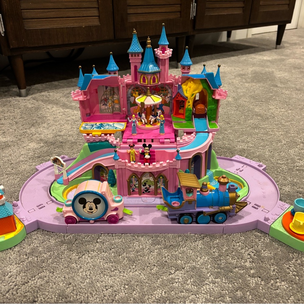 Vintage Polly Pocket Disney Magic Kingdom Castle Playset Mickey